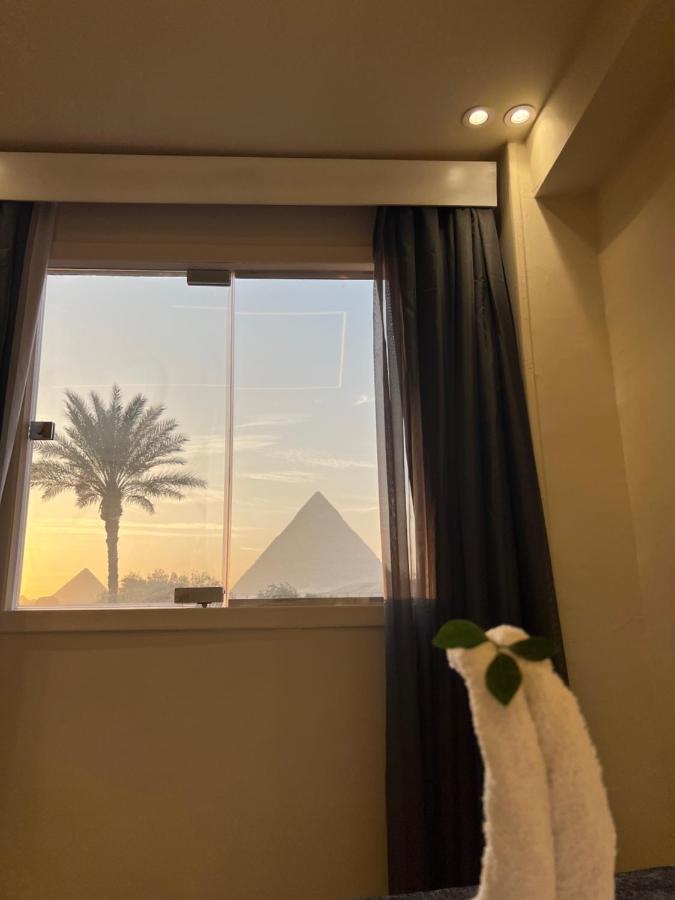 Blue Scarab Pyramids View Otel Kahire Dış mekan fotoğraf