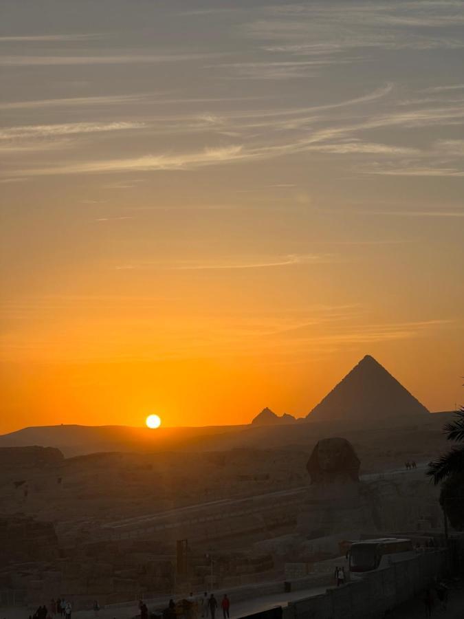 Blue Scarab Pyramids View Otel Kahire Dış mekan fotoğraf