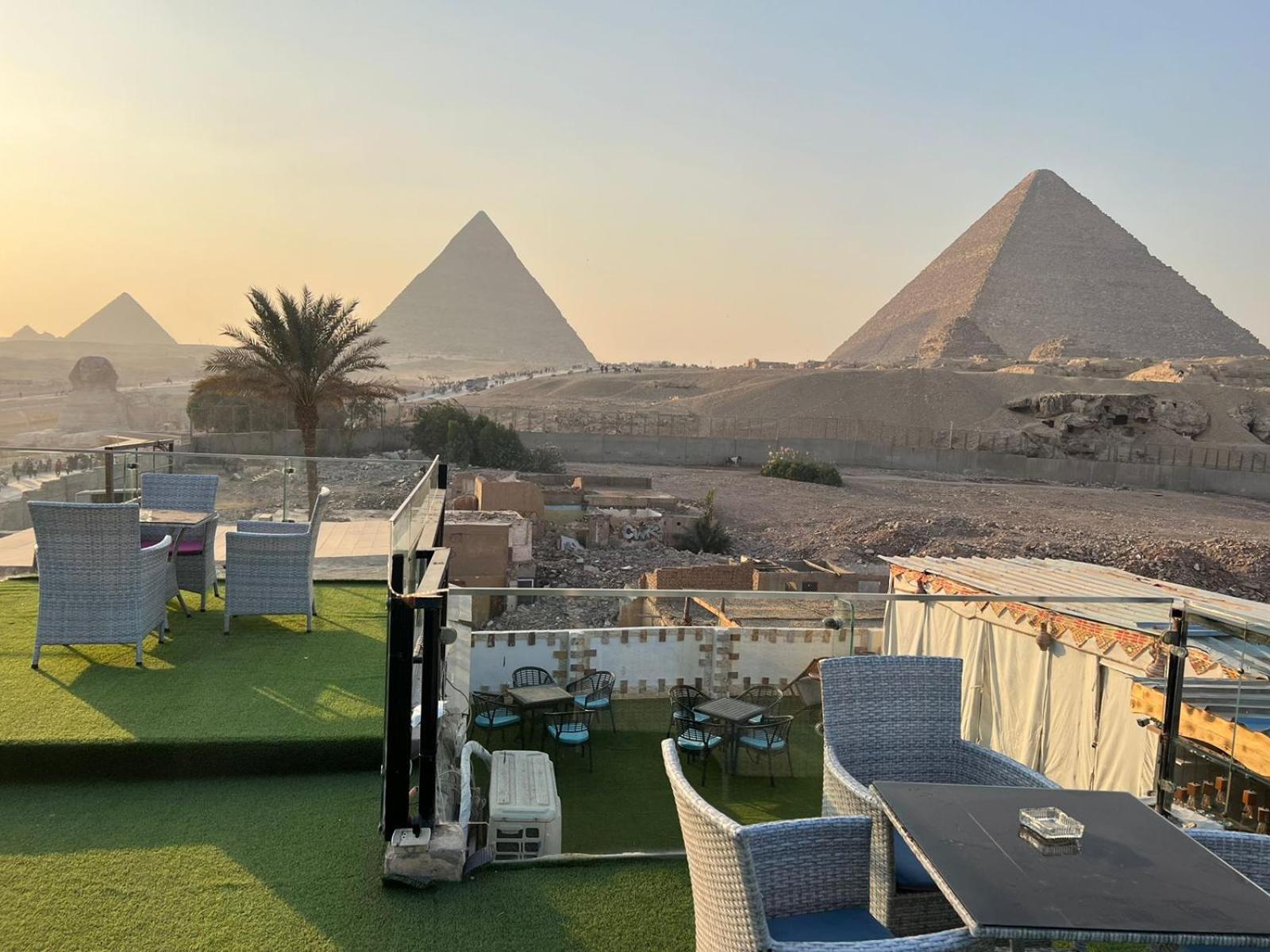 Blue Scarab Pyramids View Otel Kahire Dış mekan fotoğraf